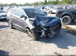 KM8J2CA41JU631489 2018 HYUNDAI TUCSON