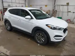 KM8J2CA41JU776760 2018 HYUNDAI TUCSON