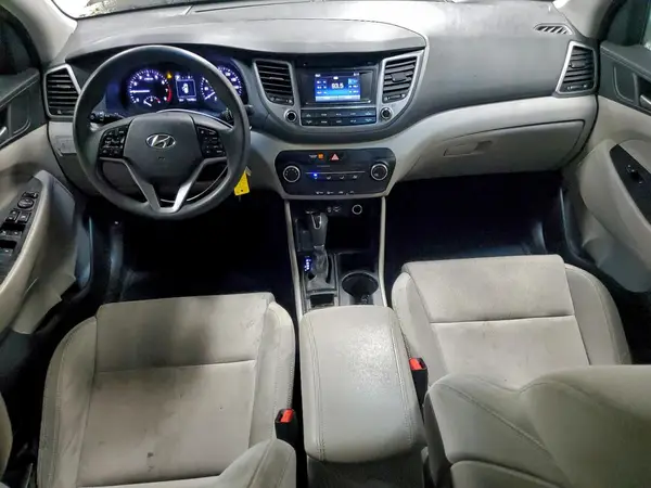 KM8J2CA41JU786897 2018 HYUNDAI TUCSON - Image 8