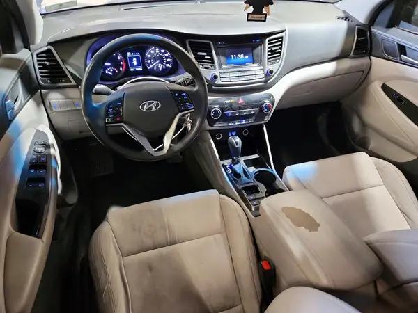 KM8J2CA41JU797737 2018 HYUNDAI TUCSON - Image 8