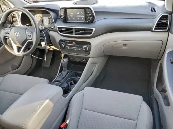 KM8J2CA41KU038748 2019 HYUNDAI TUCSON - Image 8