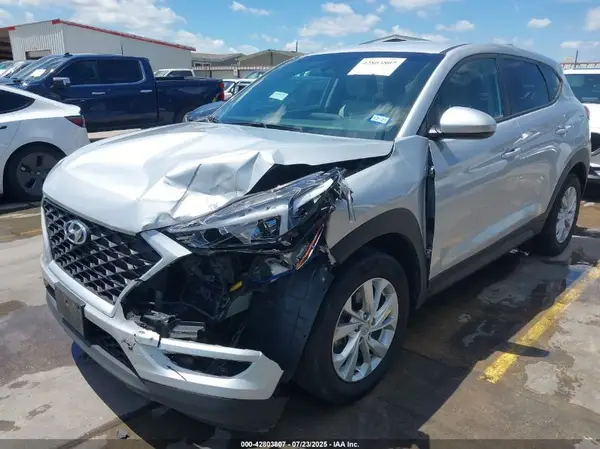 KM8J2CA41KU047384 2019 HYUNDAI TUCSON - Image 2