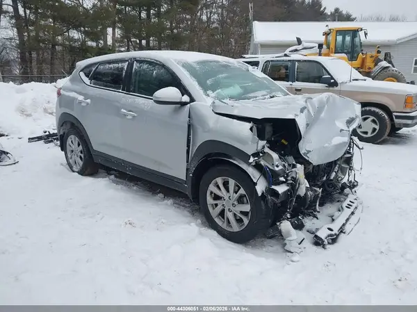 KM8J2CA41KU059700 2019 HYUNDAI TUCSON - Image 1