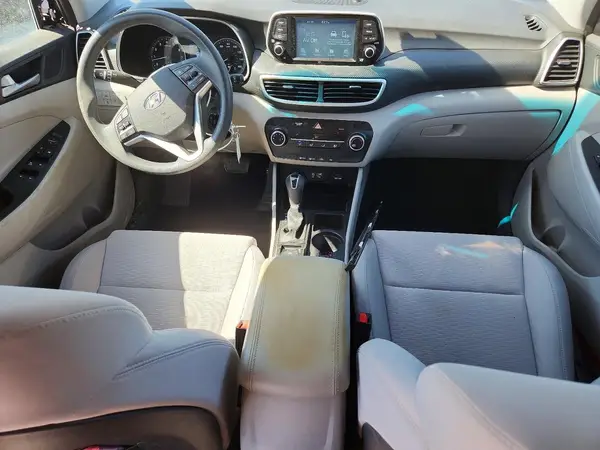 KM8J2CA41KU064105 2019 HYUNDAI TUCSON - Image 8