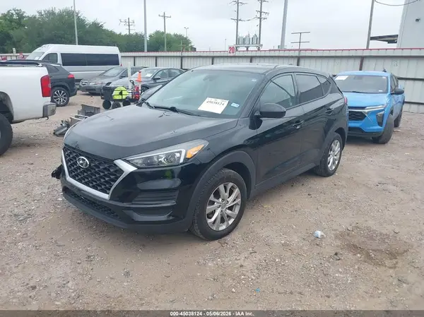 KM8J2CA41KU867917 2019 HYUNDAI TUCSON - Image 2