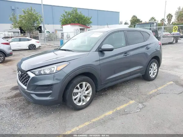 KM8J2CA41KU872969 2019 HYUNDAI TUCSON - Image 2
