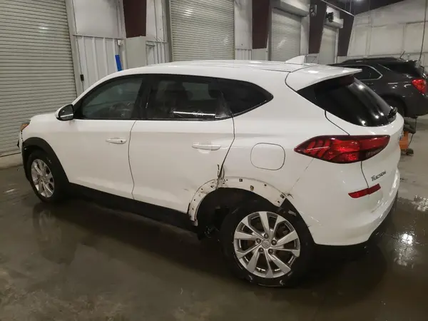 KM8J2CA41KU888881 2019 HYUNDAI TUCSON - Image 2