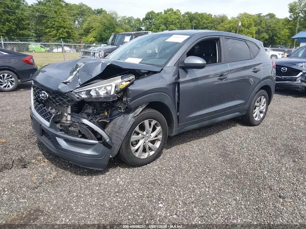 KM8J2CA41KU890677 2019 HYUNDAI TUCSON - Image 2