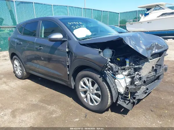KM8J2CA41KU908868 2019 HYUNDAI TUCSON - Image 1