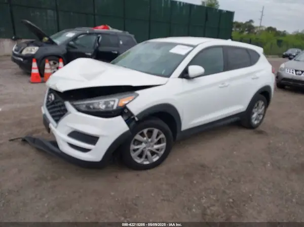 KM8J2CA41KU917084 2019 HYUNDAI TUCSON - Image 2