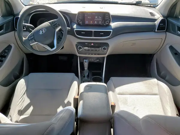 KM8J2CA41KU920275 2019 HYUNDAI TUCSON - Image 8