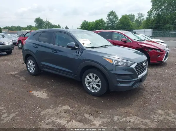KM8J2CA41KU937965 2019 HYUNDAI TUCSON - Image 1