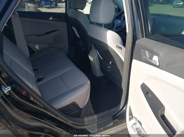 KM8J2CA41KU938873 2019 HYUNDAI TUCSON - Image 8