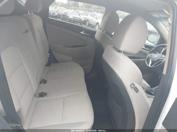 KM8J2CA41KU951221 2019 HYUNDAI TUCSON - Image 8