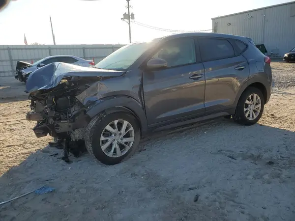 KM8J2CA41KU981352 2019 HYUNDAI TUCSON - Image 1