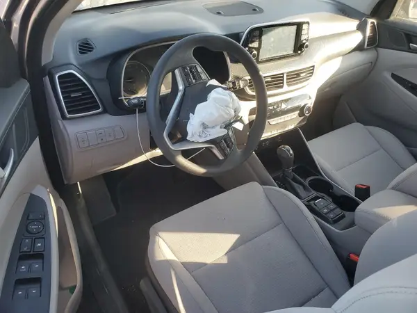 KM8J2CA41KU981352 2019 HYUNDAI TUCSON - Image 8