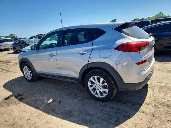 KM8J2CA41LU131576 2020 HYUNDAI TUCSON - Image 2