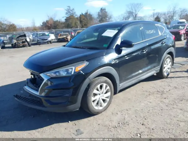 KM8J2CA41LU178980 2020 HYUNDAI TUCSON - Image 2