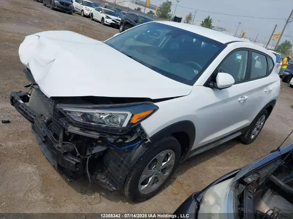 KM8J2CA41LU249904 2020 HYUNDAI TUCSON - Image 2
