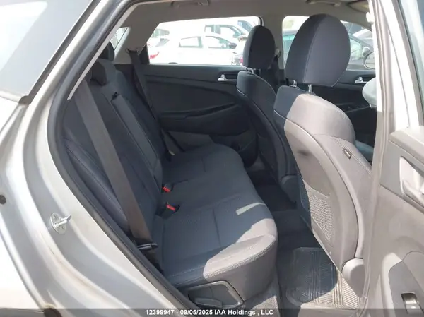 KM8J2CA41LU250910 2020 HYUNDAI TUCSON - Image 8