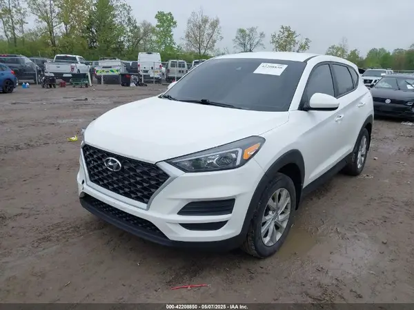 KM8J2CA41MU286484 2021 HYUNDAI TUCSON - Image 2
