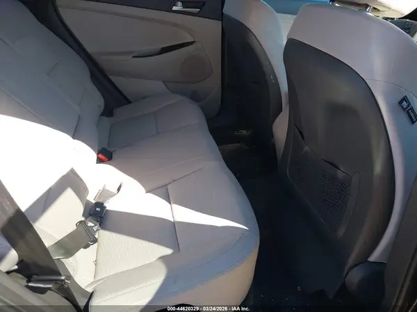 KM8J2CA41MU344609 2021 HYUNDAI TUCSON - Image 8