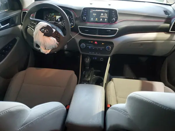 KM8J2CA41MU346750 2021 HYUNDAI TUCSON - Image 8