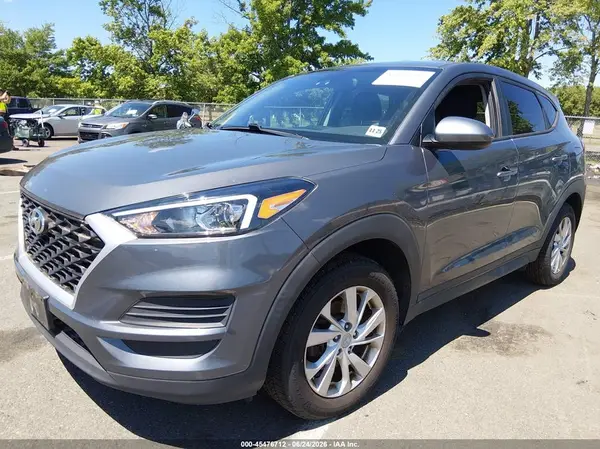 KM8J2CA41MU347493 2021 HYUNDAI TUCSON - Image 2