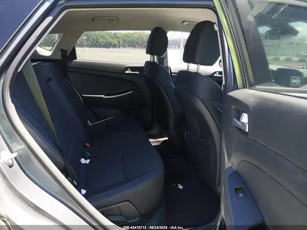 KM8J2CA41MU347493 2021 HYUNDAI TUCSON - Image 8