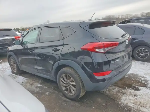 KM8J2CA42JU662864 2018 HYUNDAI TUCSON - Image 2