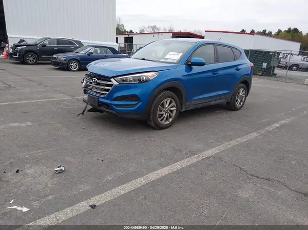 KM8J2CA42JU776461 2018 HYUNDAI TUCSON - Image 2