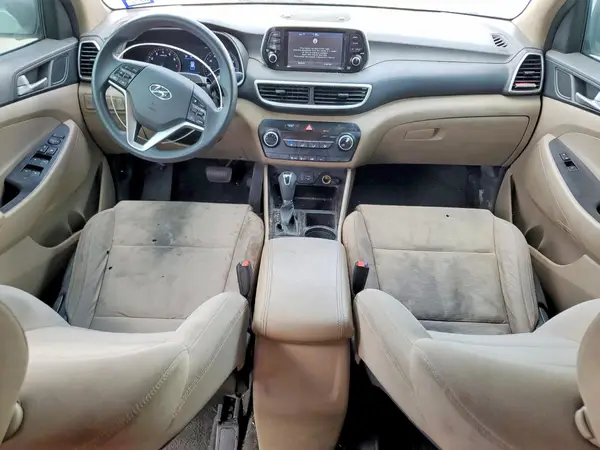 KM8J2CA42KU014913 2019 HYUNDAI TUCSON - Image 8
