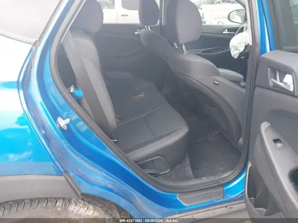KM8J2CA42KU020467 2019 HYUNDAI TUCSON - Image 8