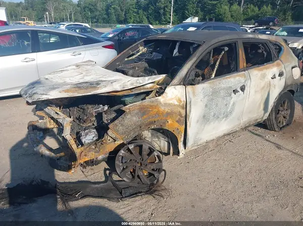 KM8J2CA42KU020484 2019 HYUNDAI TUCSON - Image 2