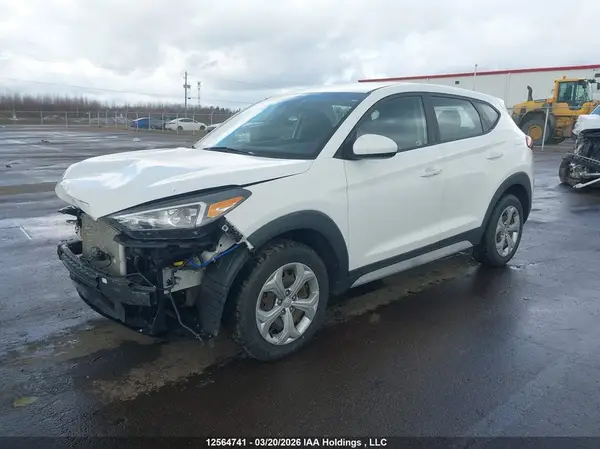 KM8J2CA42KU055123 2019 HYUNDAI TUCSON - Image 2