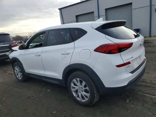KM8J2CA42KU065828 2019 HYUNDAI TUCSON - Image 2