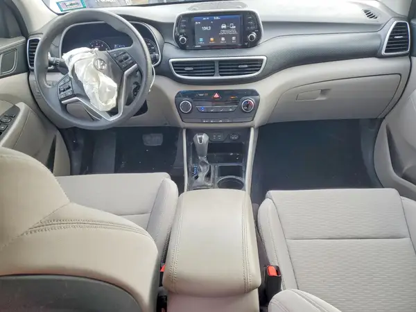 KM8J2CA42KU065828 2019 HYUNDAI TUCSON - Image 8