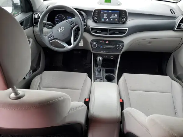 KM8J2CA42KU071547 2019 HYUNDAI TUCSON - Image 8