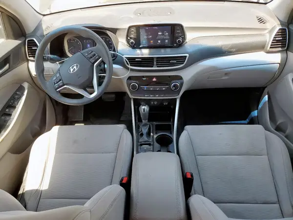 KM8J2CA42KU882829 2019 HYUNDAI TUCSON - Image 8