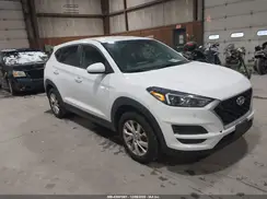 KM8J2CA42KU883902 2019 HYUNDAI TUCSON