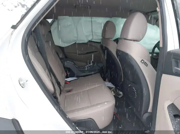 KM8J2CA42KU883916 2019 HYUNDAI TUCSON - Image 8