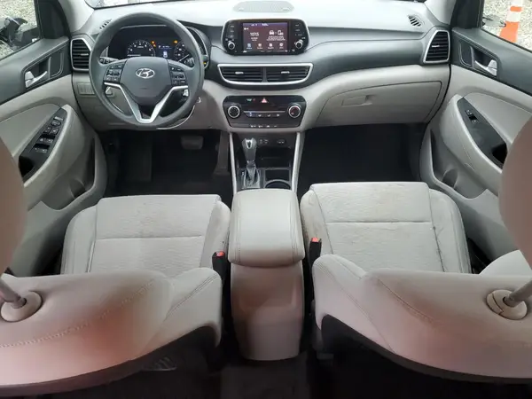 KM8J2CA42KU900925 2019 HYUNDAI TUCSON - Image 8