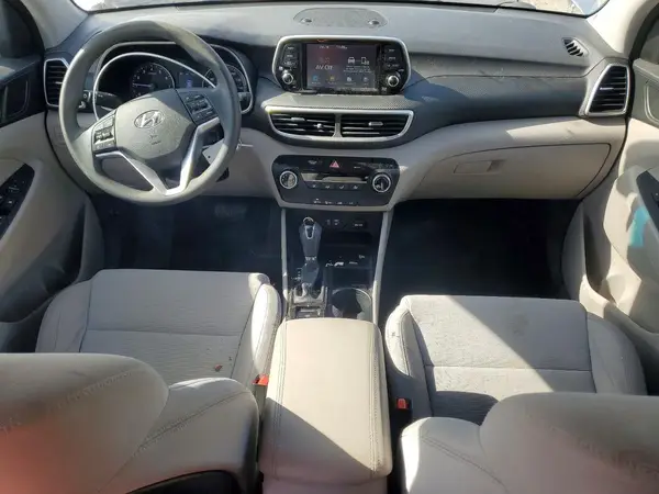 KM8J2CA42KU908524 2019 HYUNDAI TUCSON - Image 8