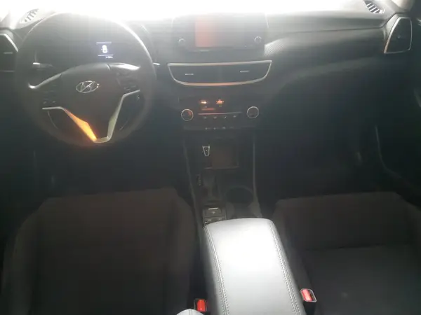 KM8J2CA42KU909818 2019 HYUNDAI TUCSON - Image 8
