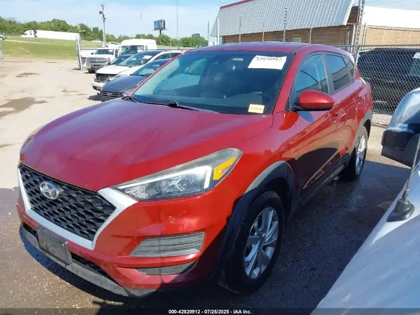 KM8J2CA42KU917403 2019 HYUNDAI TUCSON - Image 2
