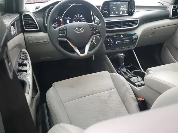 KM8J2CA42KU918843 2019 HYUNDAI TUCSON - Image 8