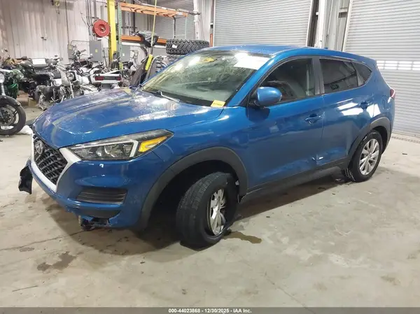 KM8J2CA42KU939899 2019 HYUNDAI TUCSON - Image 2