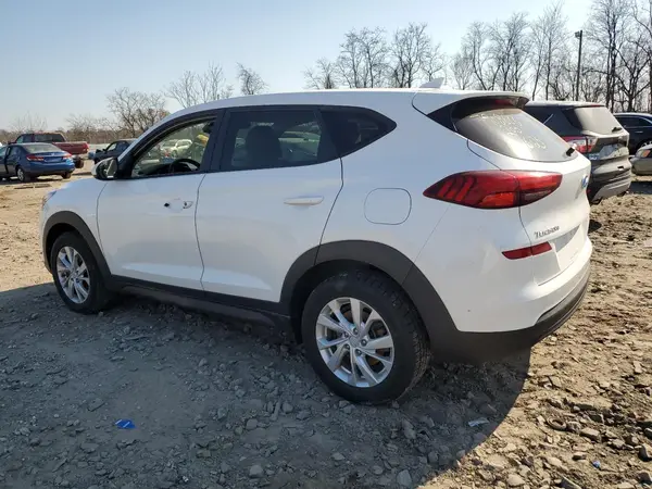 KM8J2CA42KU940986 2019 HYUNDAI TUCSON - Image 2