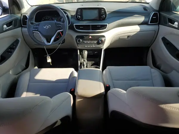 KM8J2CA42KU940986 2019 HYUNDAI TUCSON - Image 8
