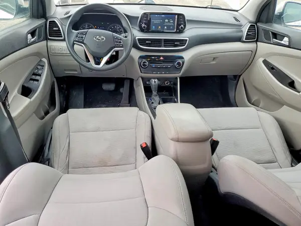 KM8J2CA42KU945752 2019 HYUNDAI TUCSON - Image 8